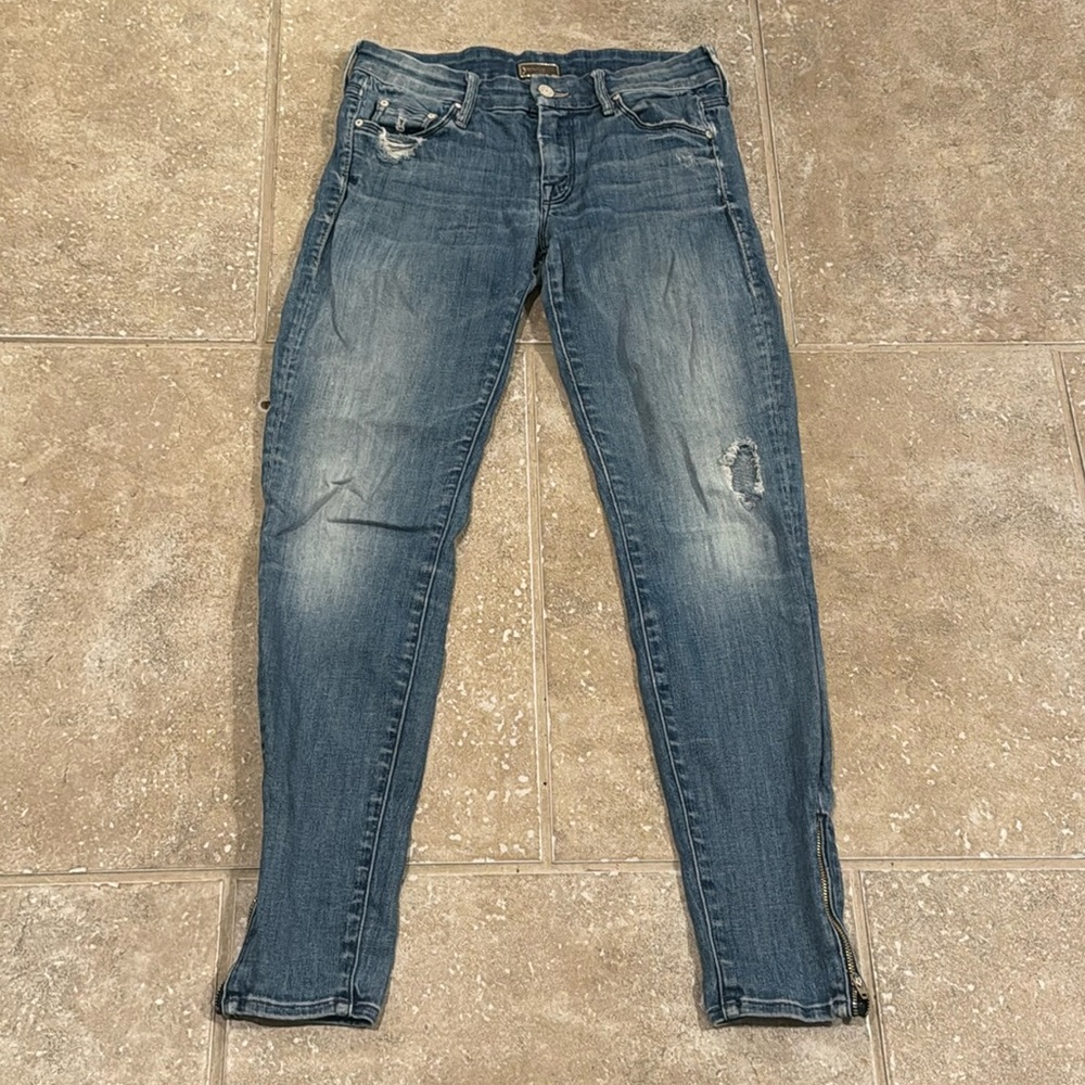 MOTHER Women's Ankle Cropped Jeans in Medium Blue Wash